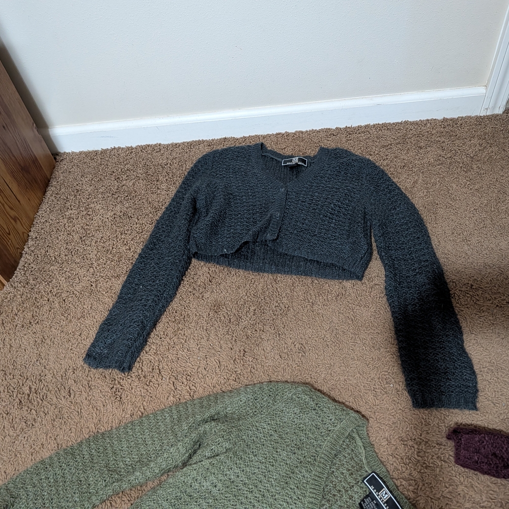 Maurices Dark Gray Cropped Cardigan